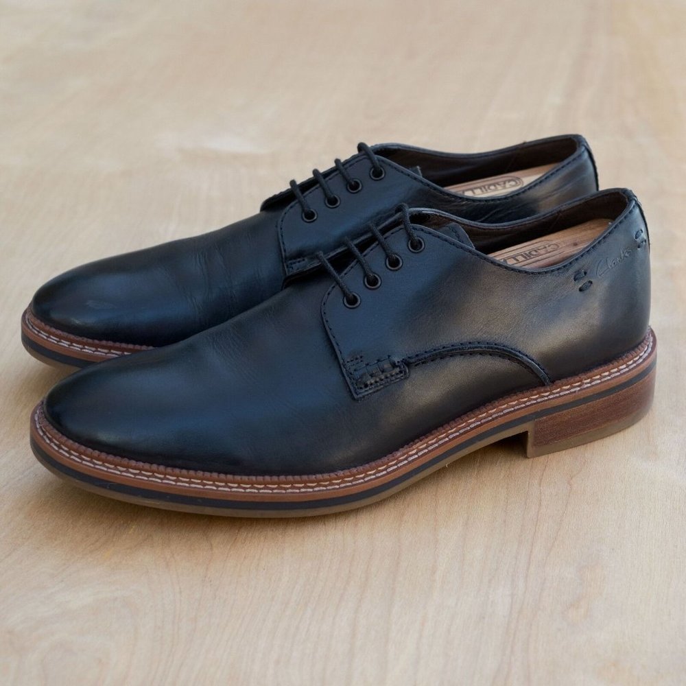 Clarks Navy Blue Grimsby Way Oxford TOR England Cork insoles Size 9M